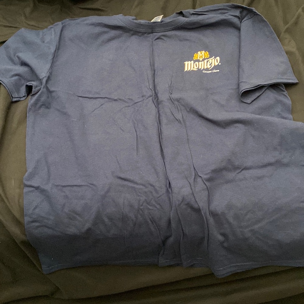 Brand new Montejo beer tshirt